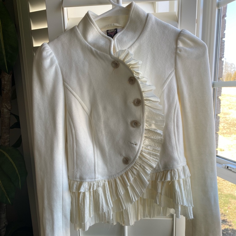 Free People Jacket NWOT size 0, white with cream accents